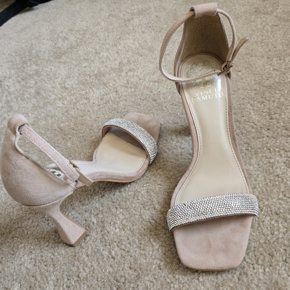Vince Camuto Relasha Sz 7 Embellished Sandal Mary Jane Heels Pumps Hi Heels